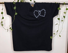 Load image into Gallery viewer, Double Heart Chain t-shirt - black